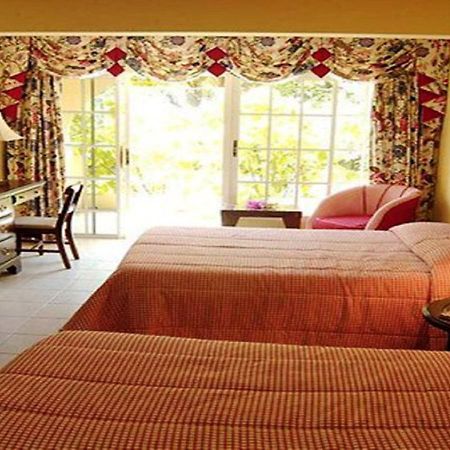 Rooms On The Beach Ocho Rios Esterno foto