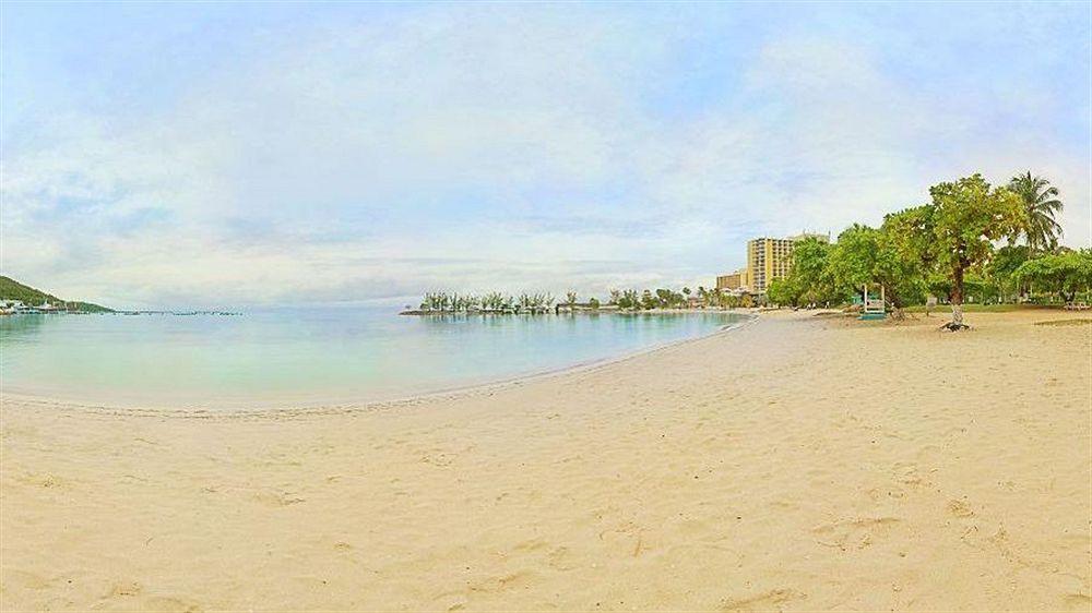 Rooms On The Beach Ocho Rios Esterno foto