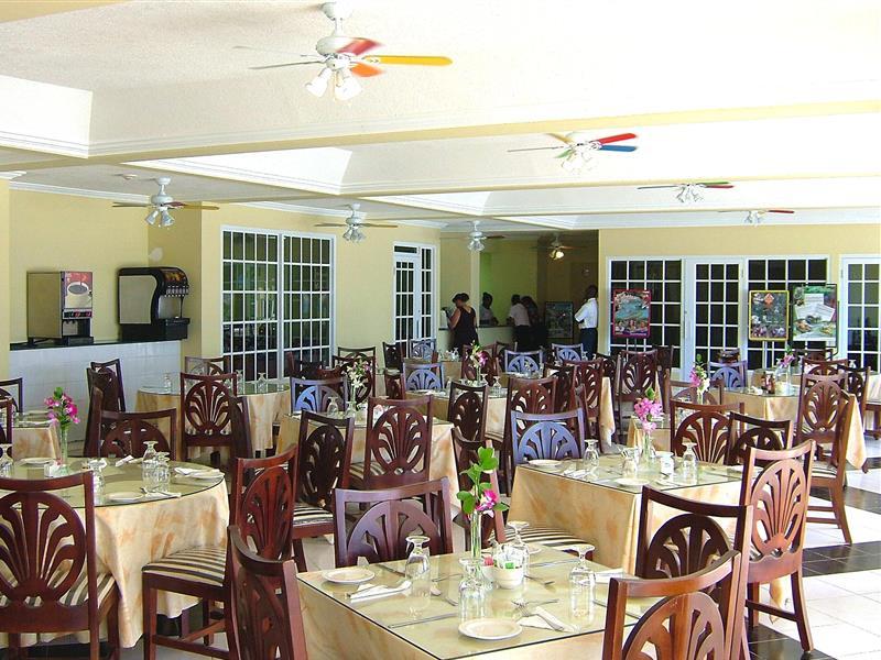 Rooms On The Beach Ocho Rios Esterno foto
